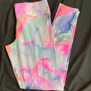 Medium Victorias Secret PINK ultimate yoga pants